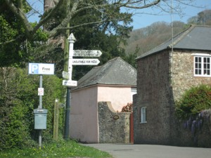 Signpost to Crowcombe Park Gate